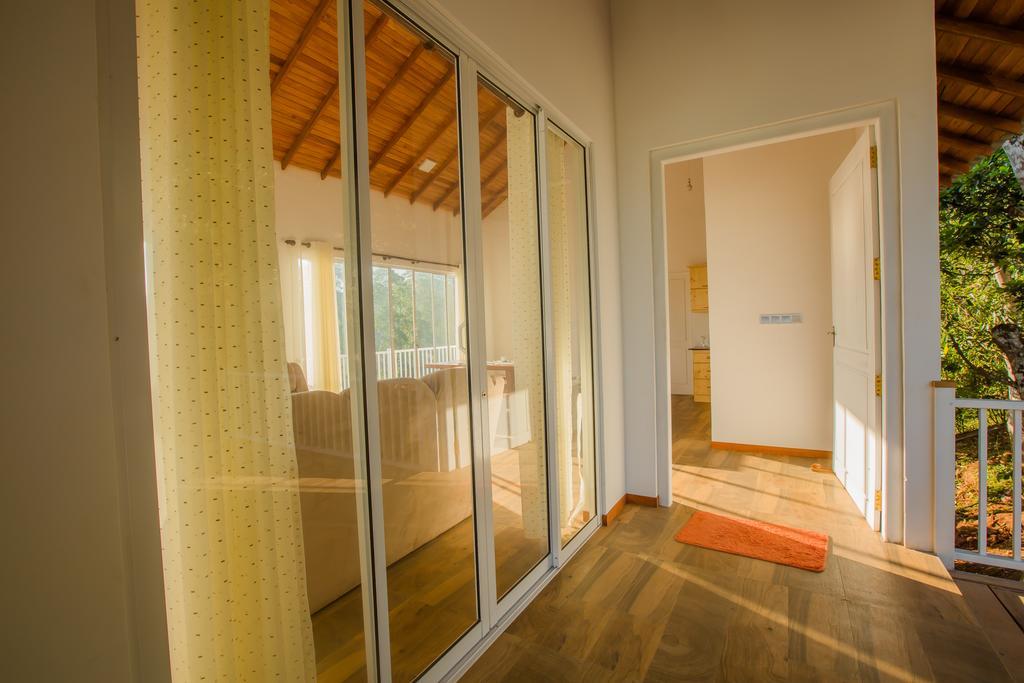 Bee View Home Stay Канди Экстерьер фото