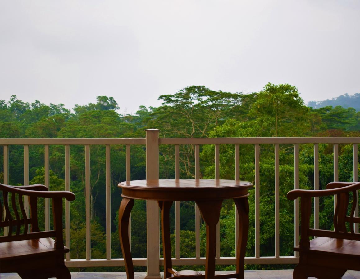Bee View Home Stay Канди Экстерьер фото